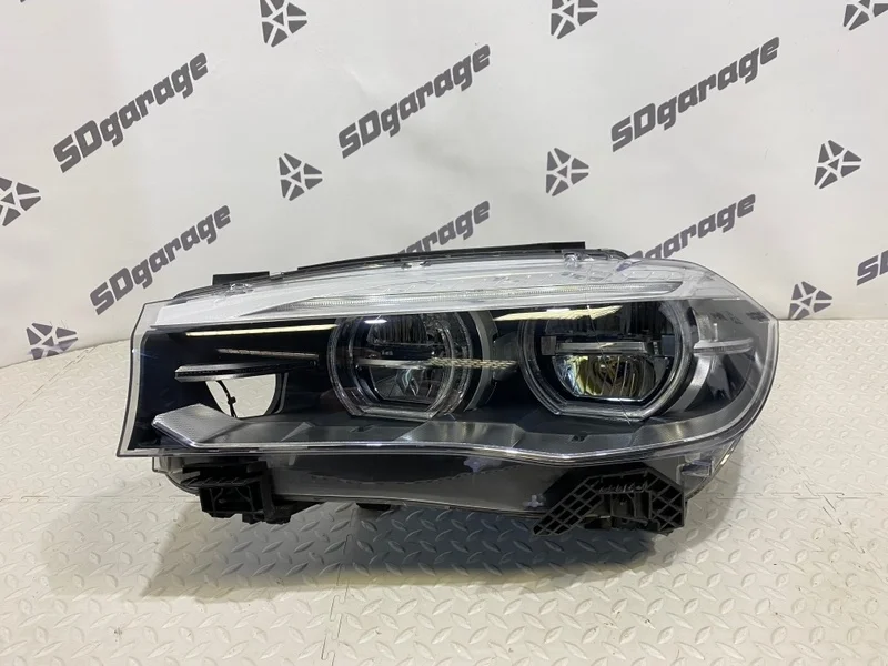 Фара BMW X5 2014-2018 63117442647 F15, передняя левая