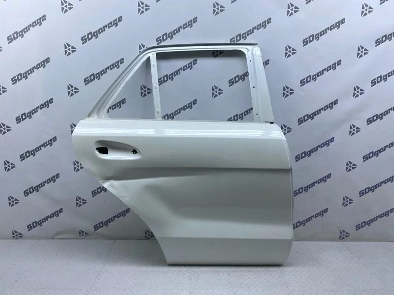 Дверь Mercedes-Benz GLE c 2012-2018 A1667300205 W166, задняя правая