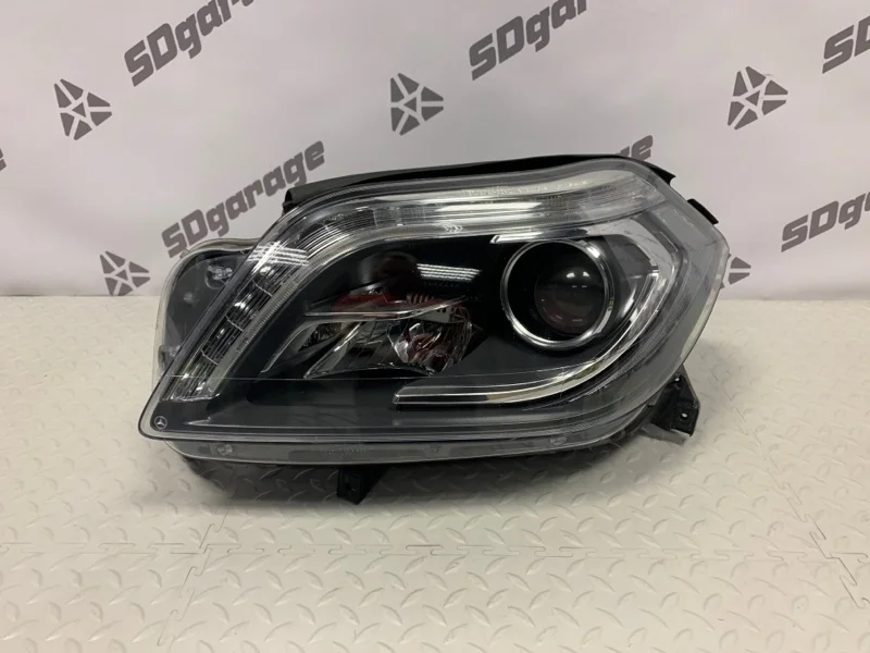 Фара Mercedes-Benz GL AMG 6.3 2015 A1668207561 X166 5.5 AMG, передняя левая