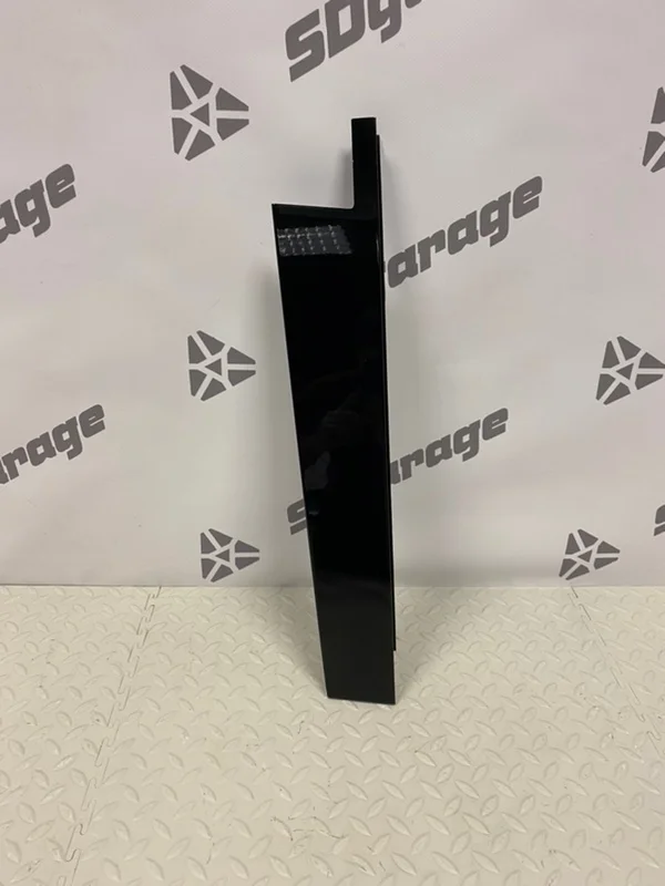 Накладка двери Mercedes-Benz GLE 2016 A1666900487 W166 3.5 ДИЗЕЛЬ, задняя правая