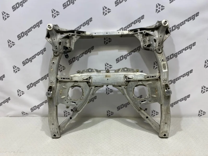 Подрамник BMW 5-Series 2018 31106861106 G30 B57D30A, передний