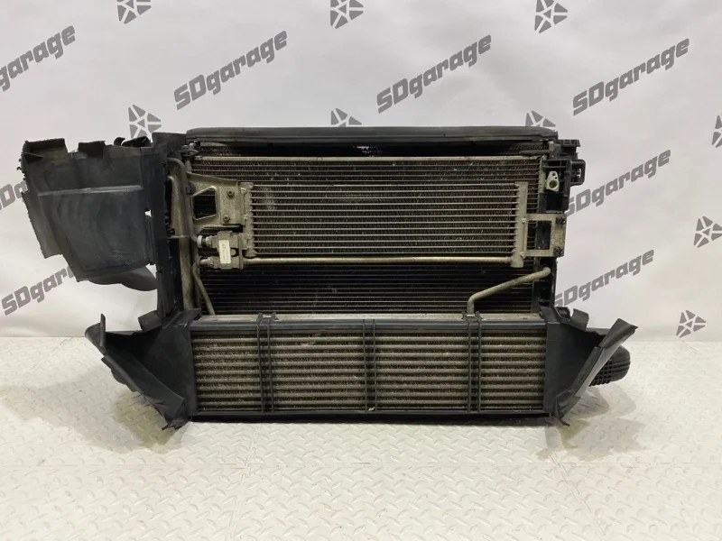 Кассета радиаторов Mercedes-Benz CLS Рестайлинг 2015 A2045003603 C218 3.5 DIESEL