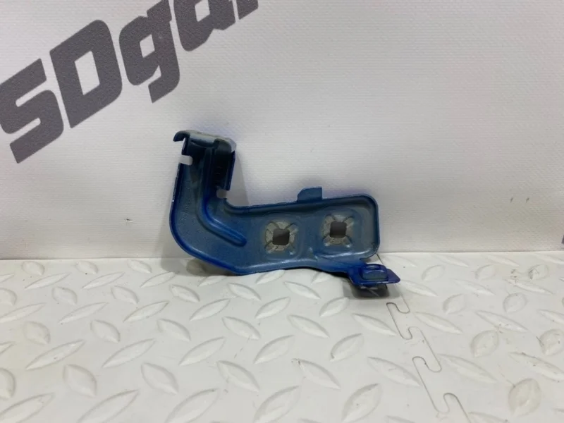 Кронштейн крыла BMW 4er 2019 41358066940 F36 РЕСТАЙЛИНГ B47D20A, передний правый