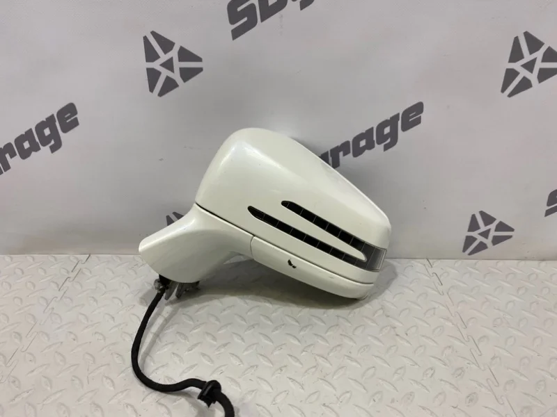 Зеркало заднего вида боковое Mercedes-Benz CLS Рестайлинг 2015 A2188104500 C218 3.5 DIESEL, переднее левое