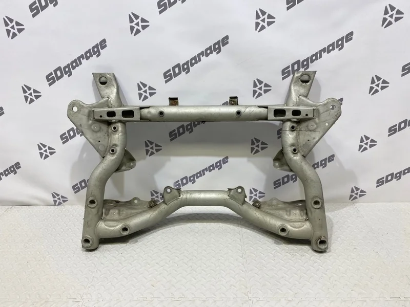 Подрамник Mercedes-Benz CLS-Class с 2011-2017 A2186280100 W218, передний