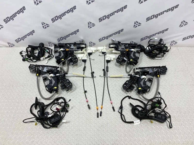 Замки дверей с доводчиками Комплект Mercedes S-CLASS 2017 A0997200101 W222 S560 176980, передние