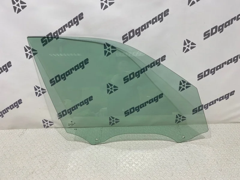 Стекло двери BMW X5 2018 51337470632 F15 N57D30A, переднее правое