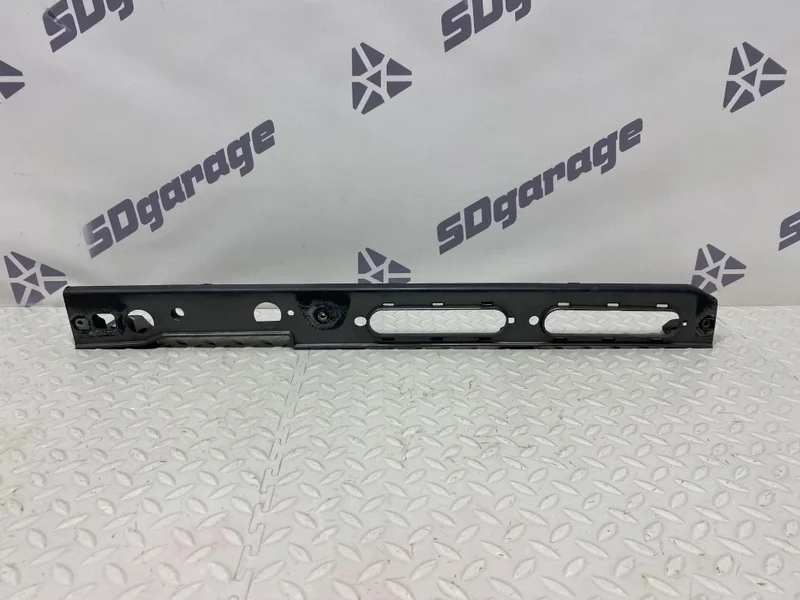 Кронштейн крыла Land Rover Range Rover c 2012- LR056963 L405, передний левый