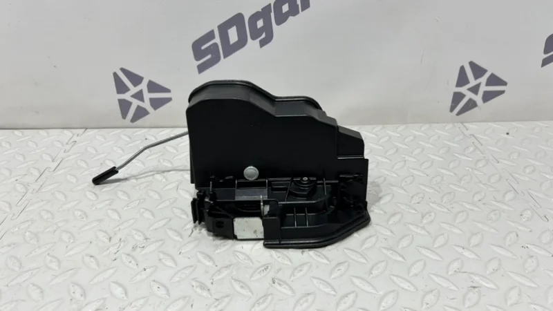 Замок двери BMW 4er 2019 51217202145 F36 РЕСТАЙЛИНГ B47D20A, передний левый