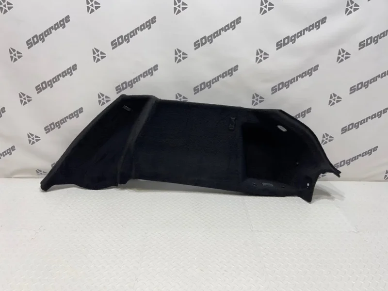 Обшивка багажника Mercedes-Benz GLE-Coupe C 2015- A2926900241 W292, задняя правая