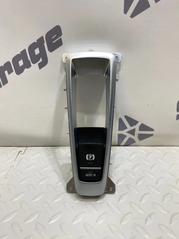 Кнопка стояночного тормоза BMW X5 2018 61319877891 F15 N57D30A, передняя