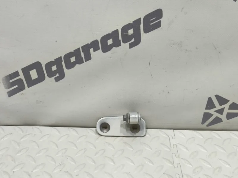 Петля двери верхняя BMW X3 2019 41517420094 G01 B47D20B, передняя правая