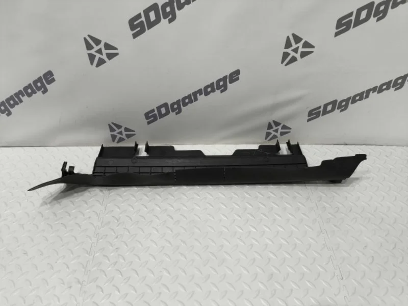 Дефлектор радиатора нижний Mercedes-Benz GLC Coupe Рестайлинг 2020 A2135050130 C253 654920, передний