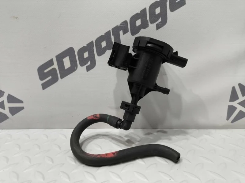 Клапан вентиляции топливного бака Mercedes-Benz GLS 350 d 4MATIC 2017 A0014760532 W166 3.5 ДИЗЕЛЬ, задний