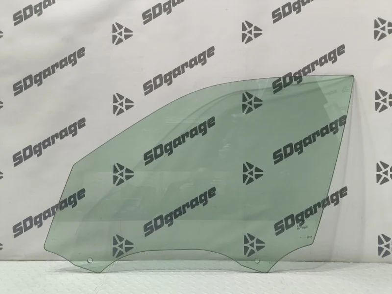 Стекло двери BMW X5 2017 51337470631 F15 N57D30C, переднее левое