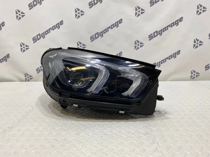 Фара Mercedes-Benz GLE 2022 A1679064411 W167 / V167 654920, передняя правая