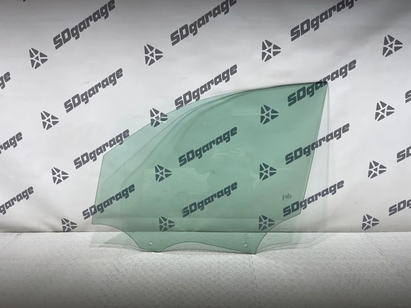 Стекло двери Mercedes-Benz GLE 2022 A1677258700 W167 / V167 654920, переднее левое