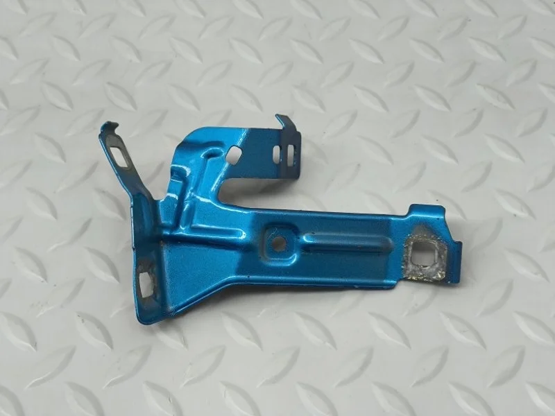 Кронштейн крыла BMW 4er 2019 41357298038 F36 РЕСТАЙЛИНГ N57D30O, передний правый