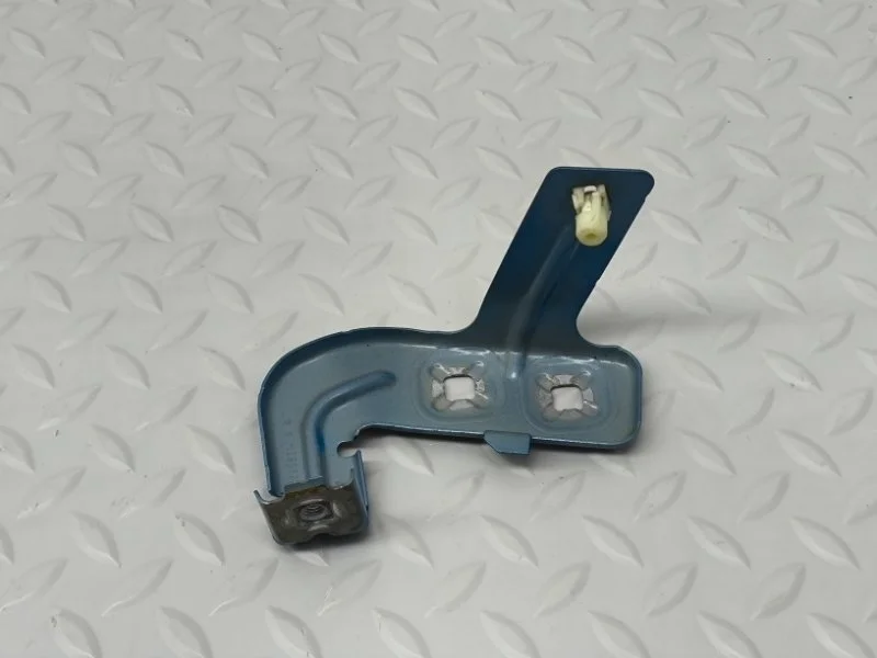 Кронштейн крыла BMW 4er 2019 41358066939 F36 РЕСТАЙЛИНГ N57D30O, передний левый