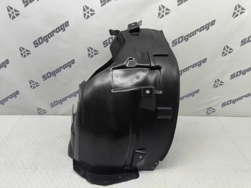 Подкрылок Mercedes-Benz GLS 2017 A1668847722 W166 642826, передний правый