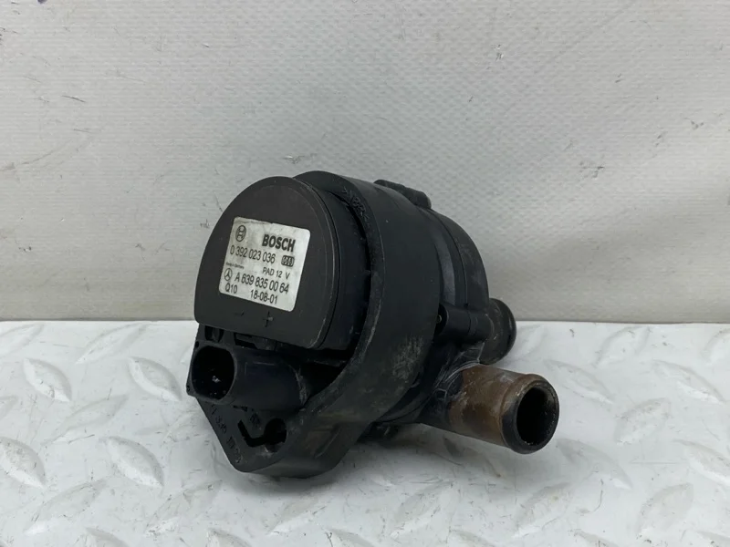 ДОПОЛНИТЕЛЬНЫЙ НАСОС ОХЛАЖДАЮЩЕЙ ЖИДКОСТИ Mercedes-Benz GLS 6.3 S AMG 2018 A6398350064 X166 157982