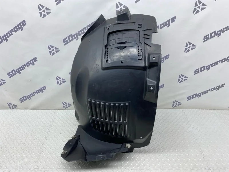 Подкрылок Mercedes-Benz GLS 6.3 S AMG 2018 A1668800901 X166 157982, передний левый