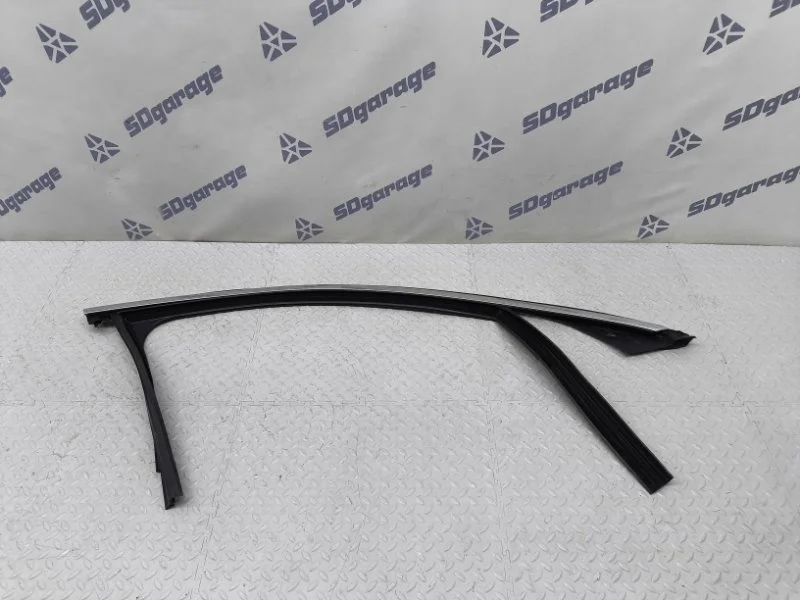 Молдинг стекла двери Mercedes-Benz E-CLASS 2018 A2137252800 W213 E 220 D (D08) OM654, передний правый