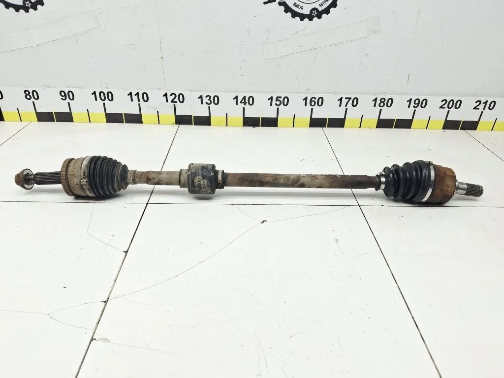 Полуось передняя правая Hyundai Solaris 1 2016 RB