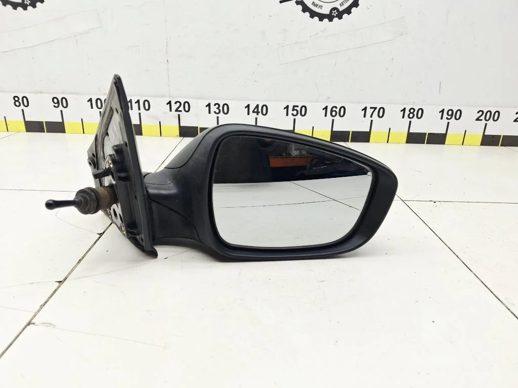 Зеркало правое механическое Hyundai Solaris 1 2016 RB