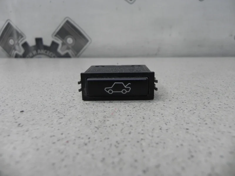 Кнопка открывания багажника BMW 5-series E39