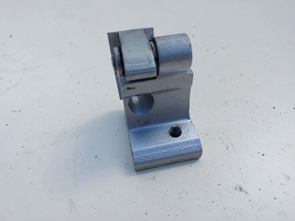 Петля двери Audi A3 8P рестайлинг 2 (2008—2013)