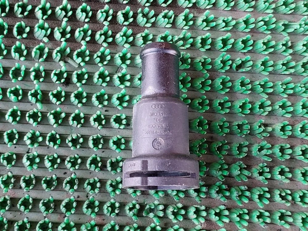 Термостат Audi A8 D3 рестайлинг 2 (2007—2010)