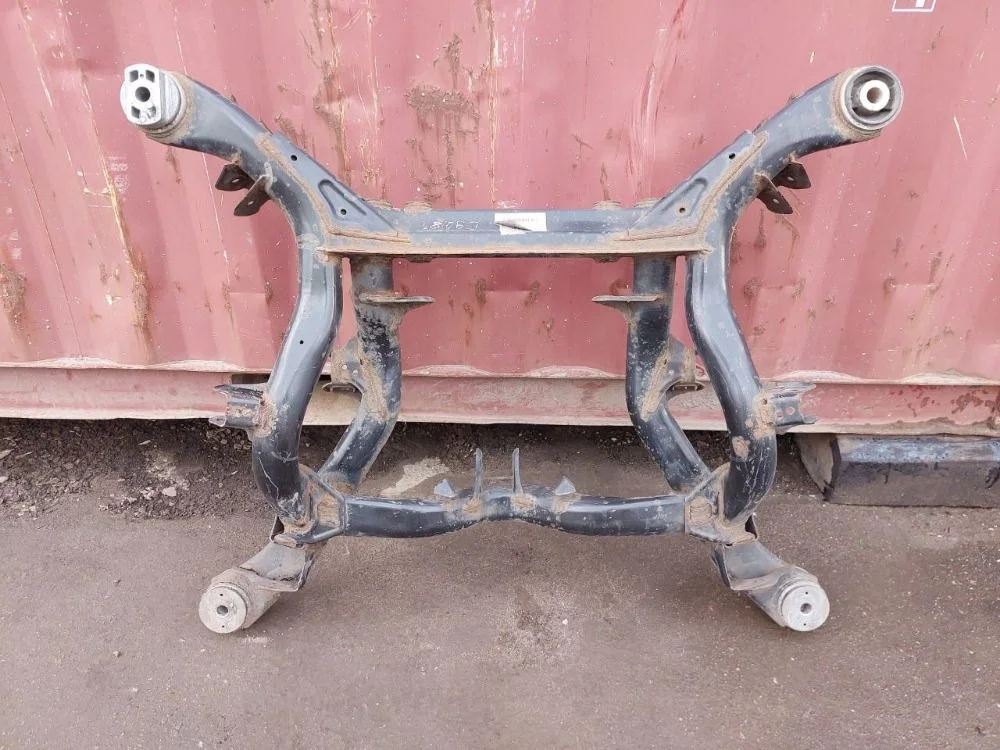 Подрамник Audi Q7 4L (2005—2009)