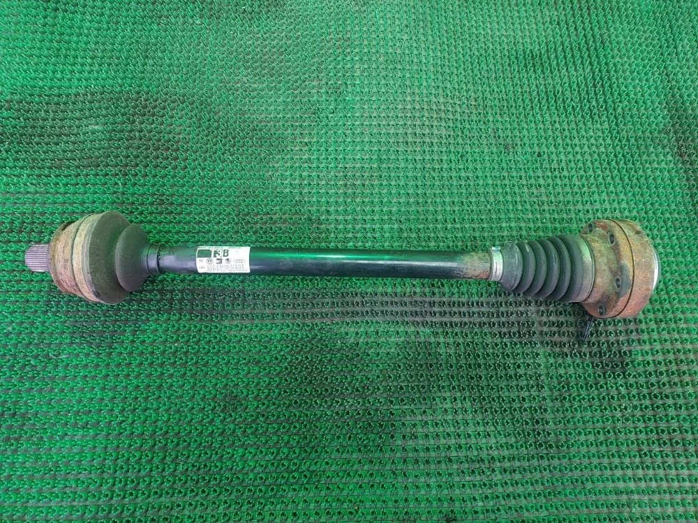 Вал привода Audi A6 C6 (2004—2008)