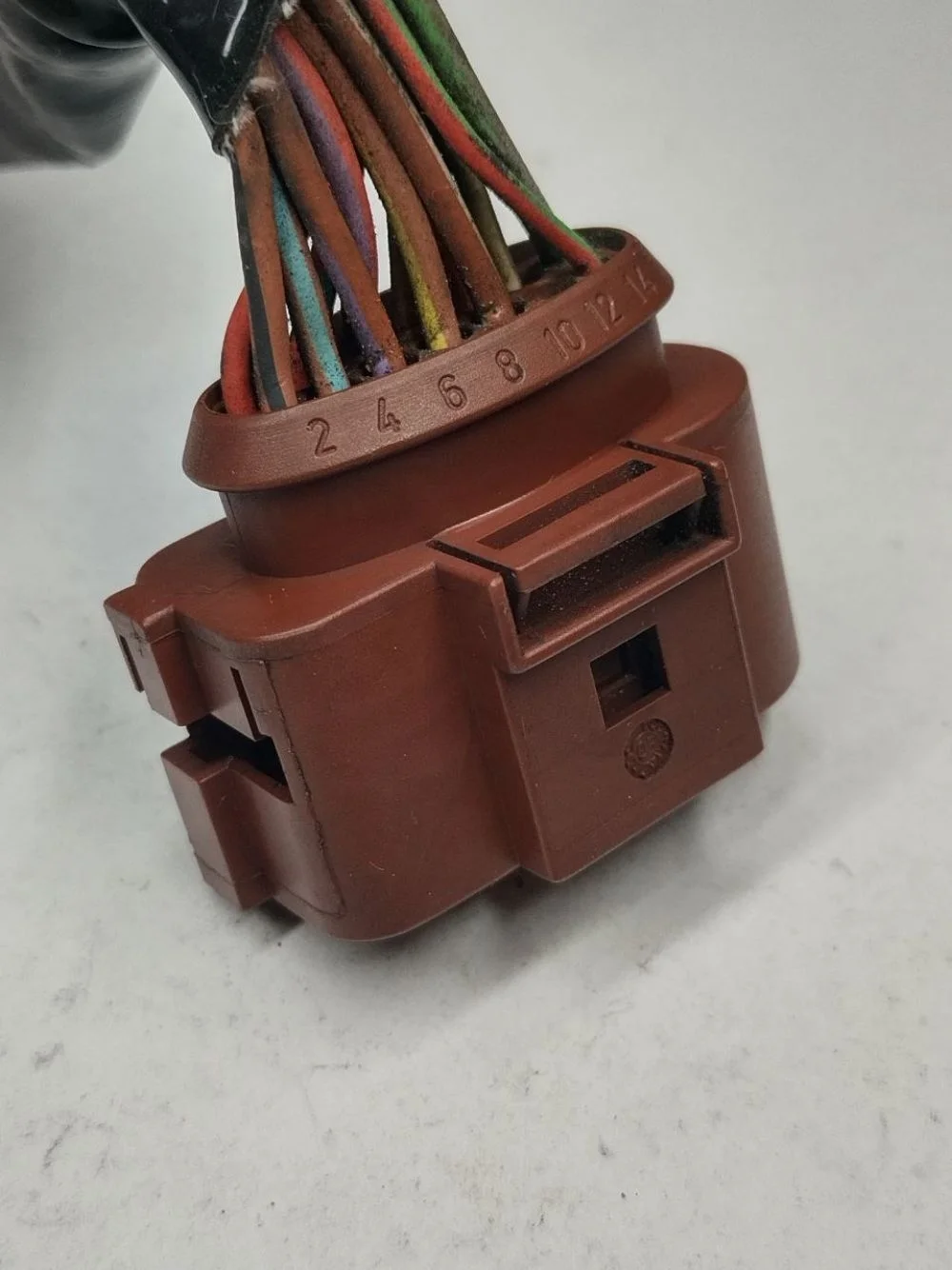 Разъем Audi A4 B8 (2007—2012)