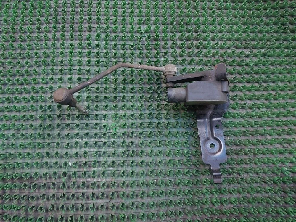 Датчик регулировки дорож. просвета Audi A6 C6 (2004—2008)