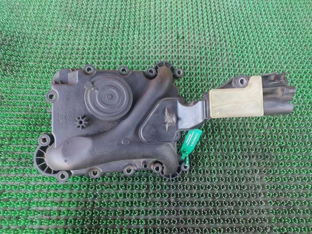 Маслоотделитель Audi A6 C6 (2004—2008)