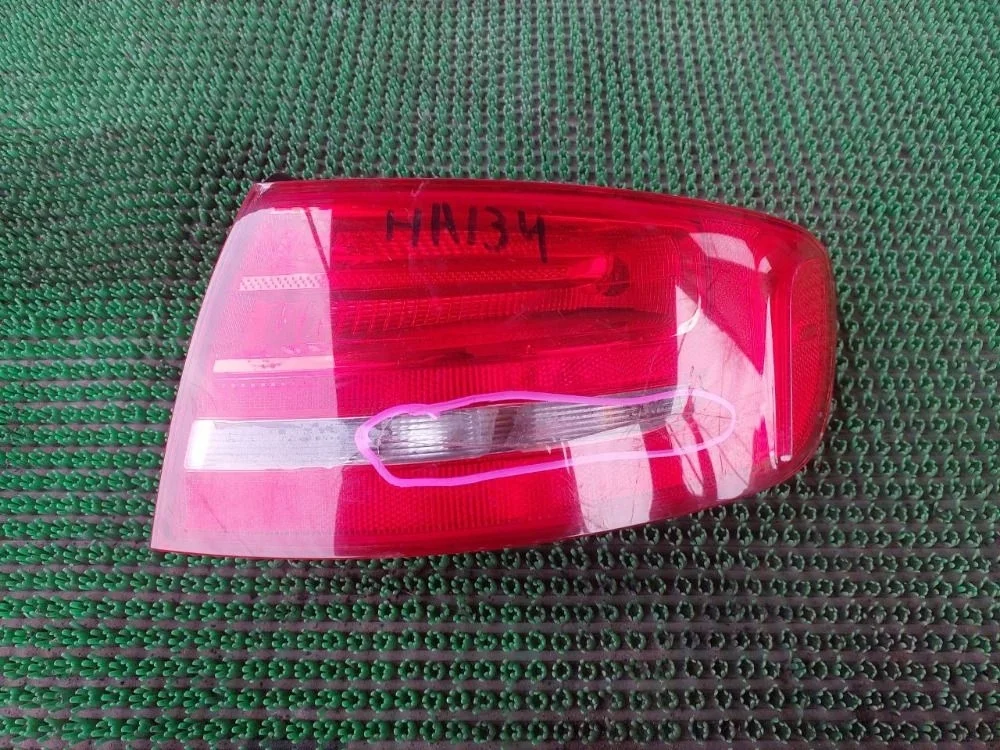 Фонарь задний правый Audi A4 B8 (2007—2012)