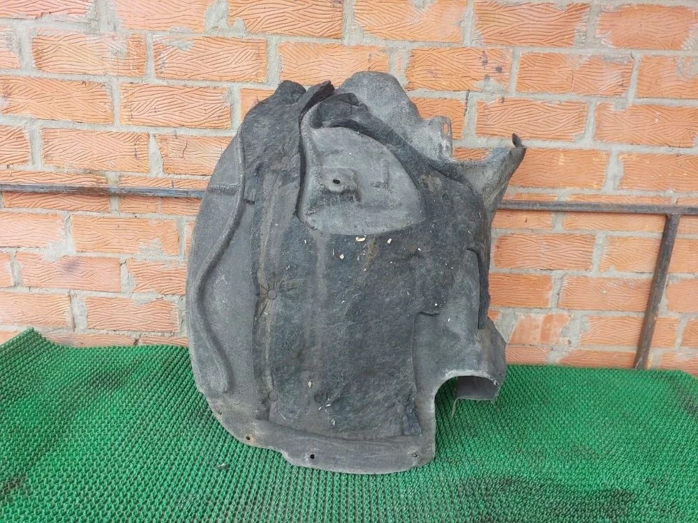 Подкрылок передний Audi A8 D4 (2010—2014)