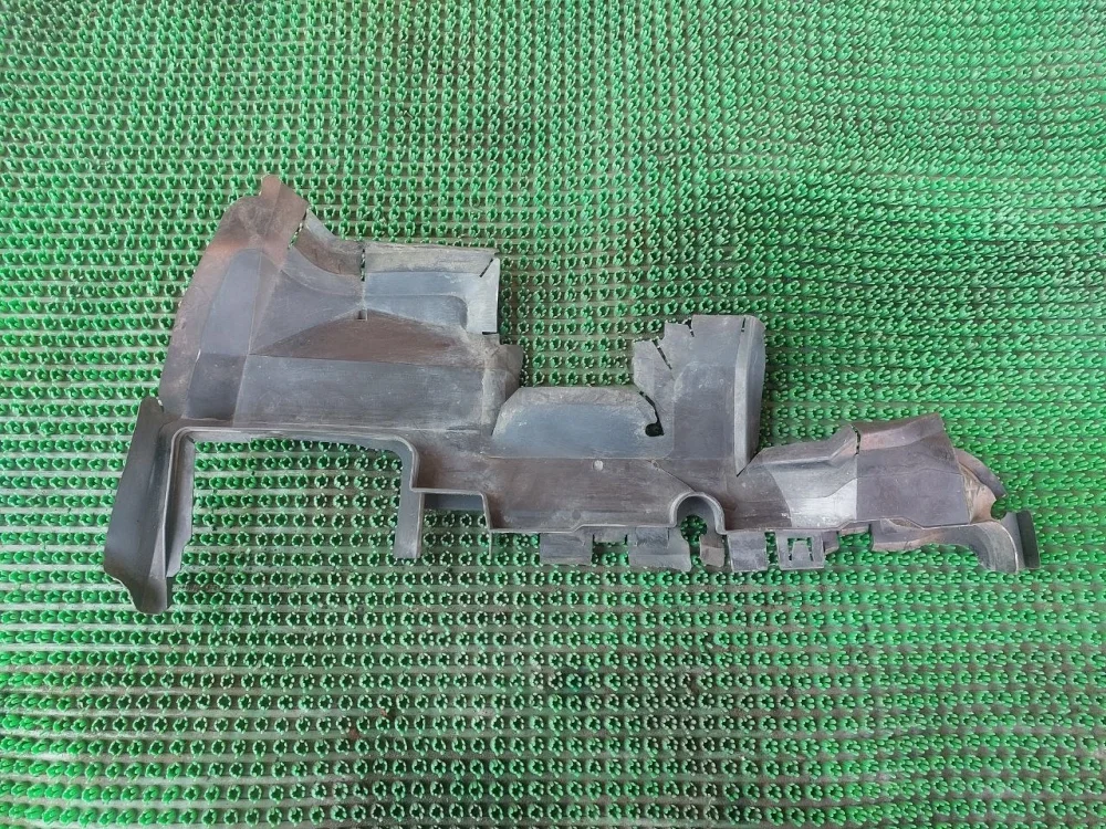 Воздухозаборник Audi A4 B8 (2007—2012)