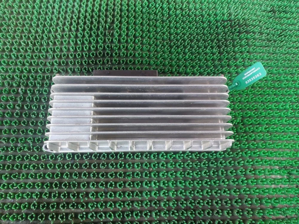 Усилитель акустической системы Audi A4 B8 (2007—2012)