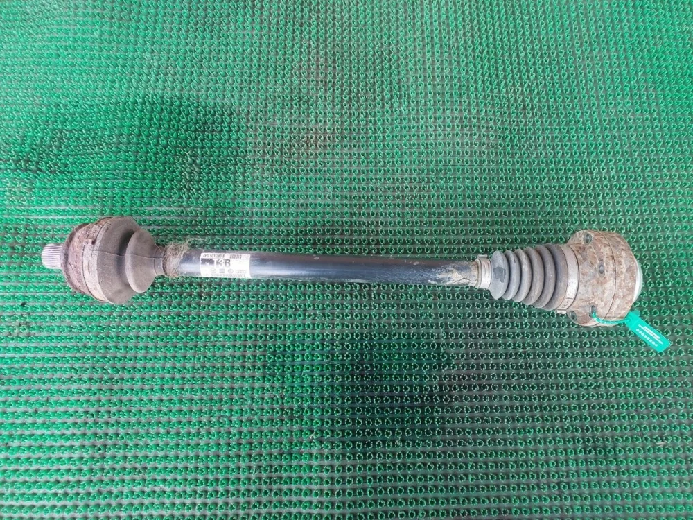 Вал привода Audi A6 C6 (2004—2008)