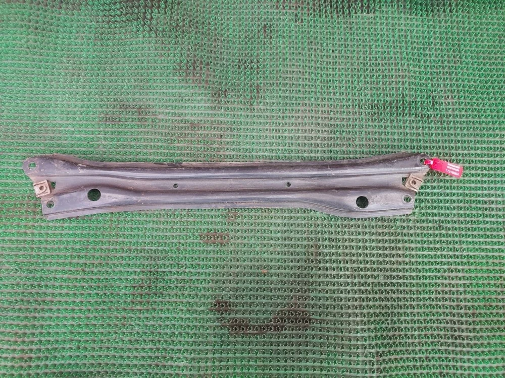 Кронштейн подрамника Audi A6 C6 (2004—2008)