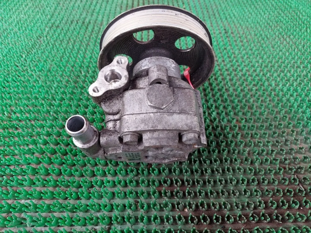 Насос гидроусилителя Audi A5 I (2007—2011)