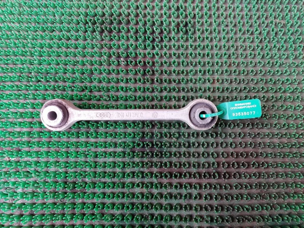 Стойка переднего стабилизатора Audi A4 B8 (2007—2012)