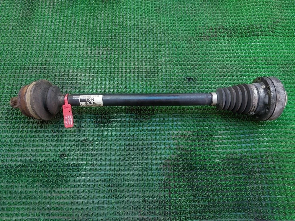 Вал привода Audi A6 C6 (2004—2008)