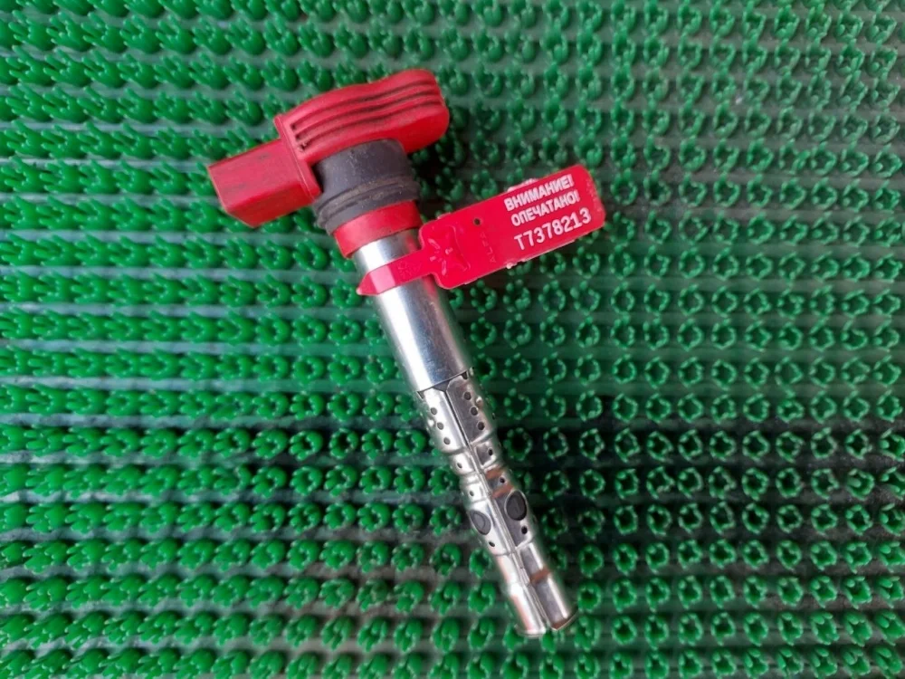 Катушка зажигания Audi A6 C6 (2004—2008)