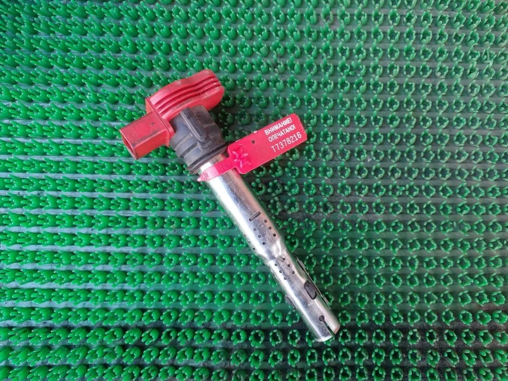 Катушка зажигания Audi A6 C6 (2004—2008)