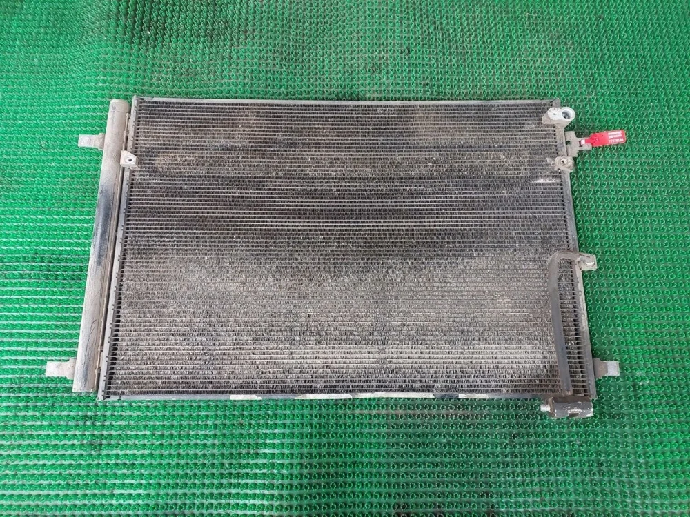 Радиатор кондиционера Audi A8 D4 (2010—2014)