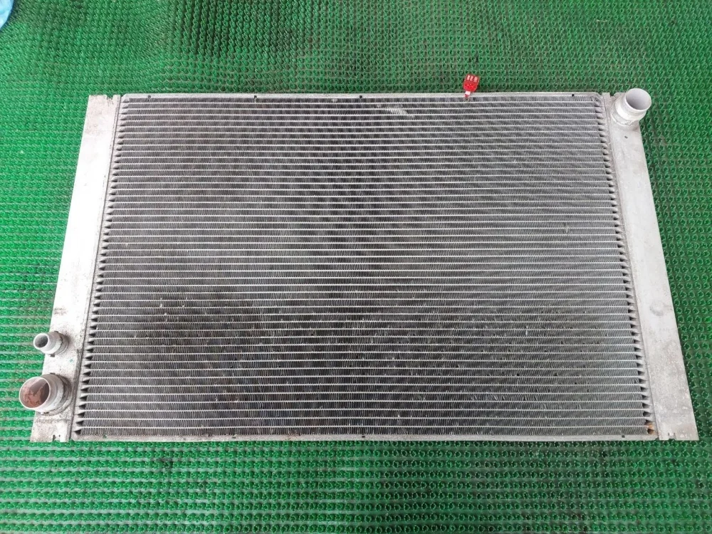Радиатор основной Audi A8 D3 рестайлинг (2005—2007)